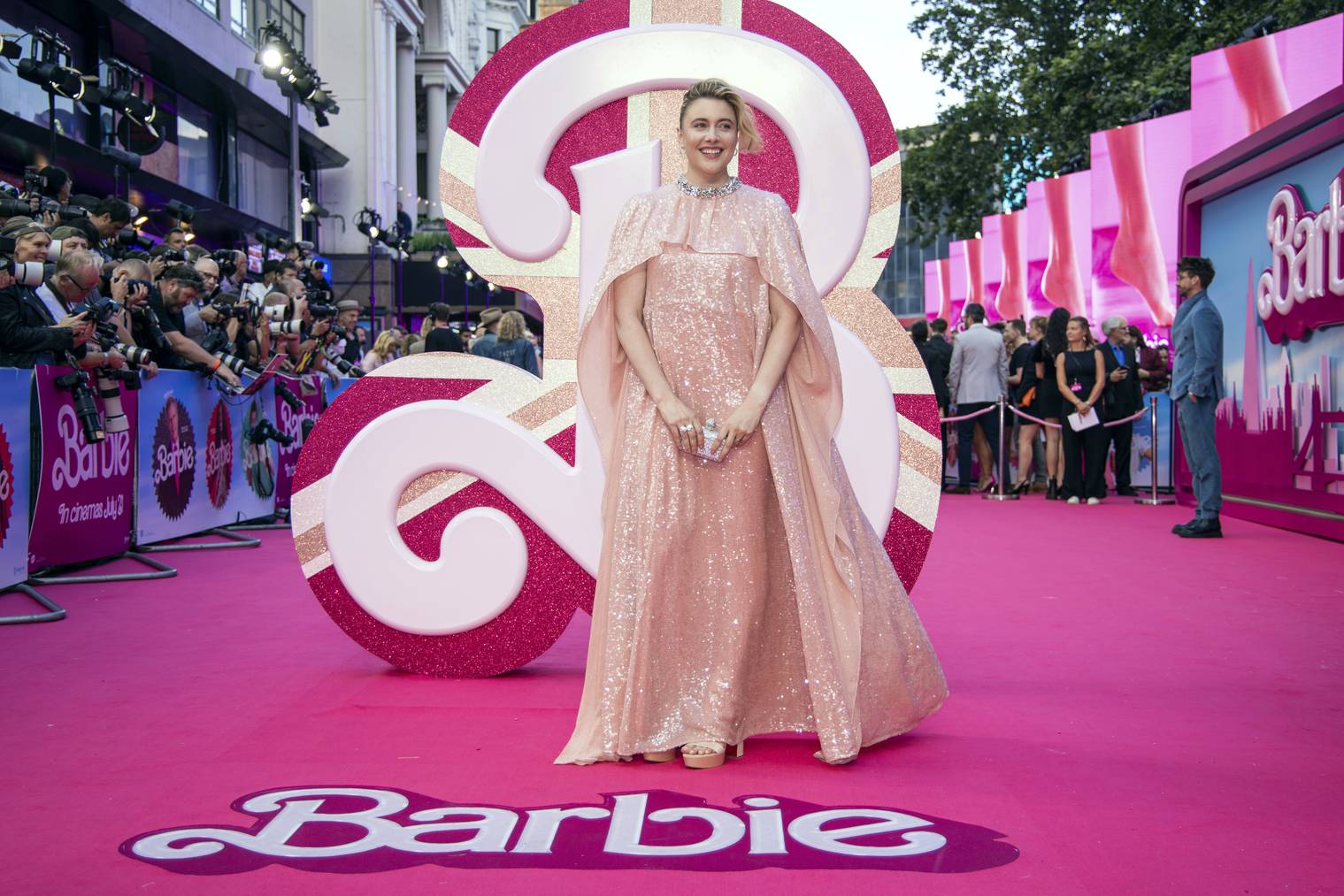Greta Gerwig an der Premiere von Barbie – die Regisseurin bricht mit dem Film Rekorde. 
