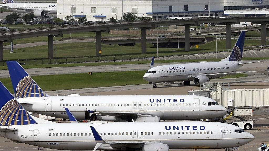 Der drittgrössten Fluggesellschaft auf dem US-Markt, United Continental, machte zu schaffen, dass der Flughafen Houston wegen des Wirbelsturms «Harvey» mehrere Tage lang geschlossen war. (Archivbild)
