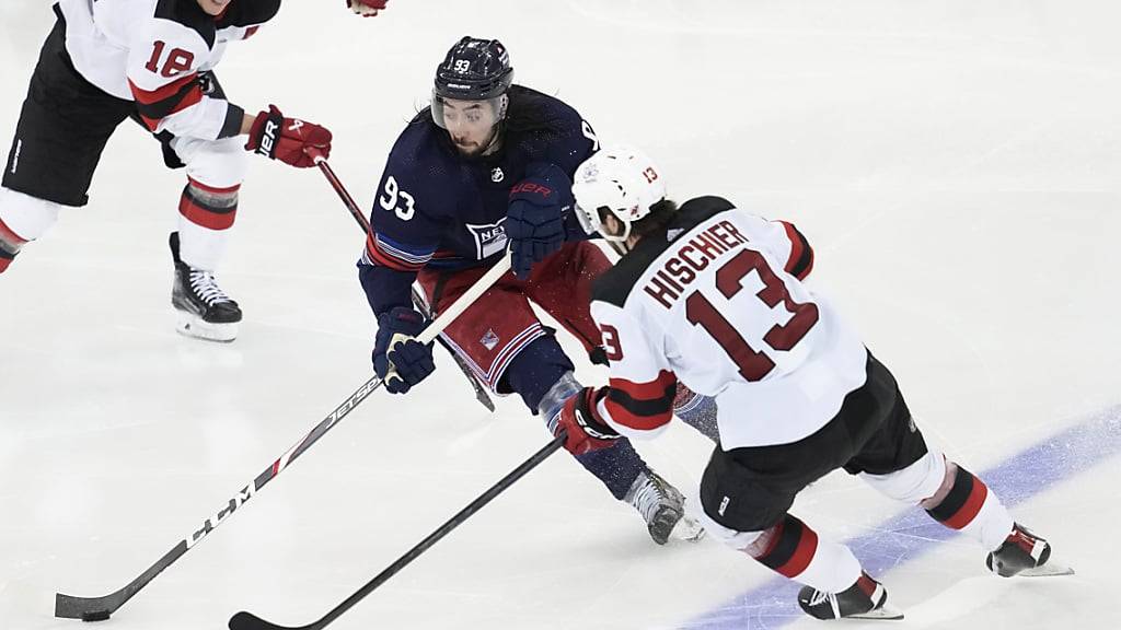 Nico Hischier im Spiel gegen die New York Rangers