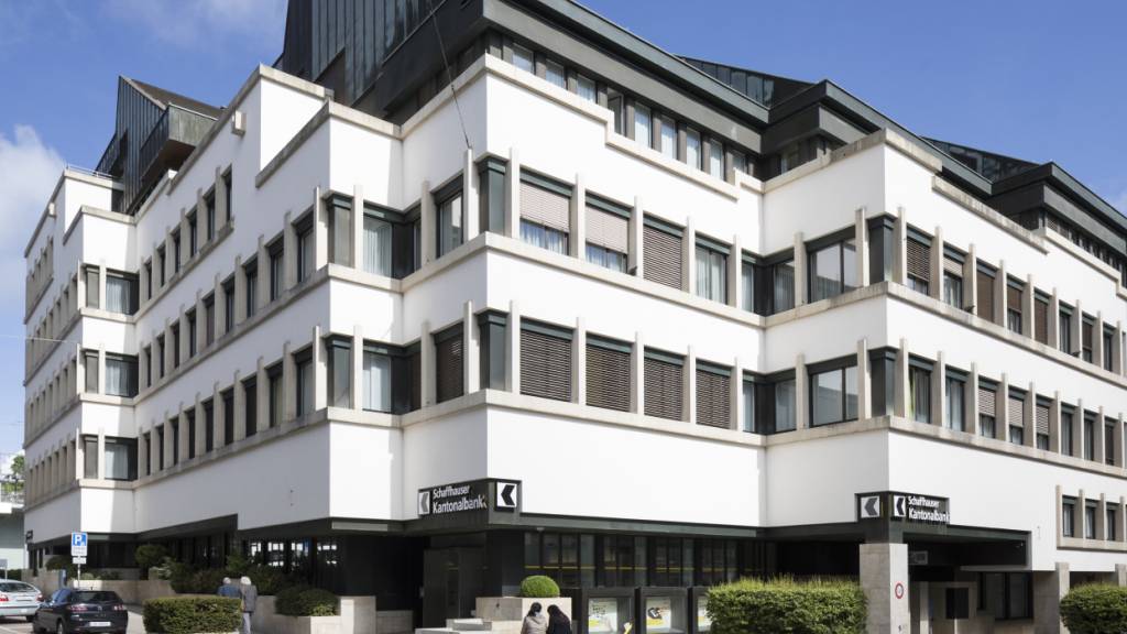 Die Gewinnausschüttung der Schaffhauser Kantonalbank geht auch weiterhin nur an den Kanton. Der Kantonsrat hat es abgelehnt, auch die Gemeinden daran zu beteiligen. (Symbolbild)