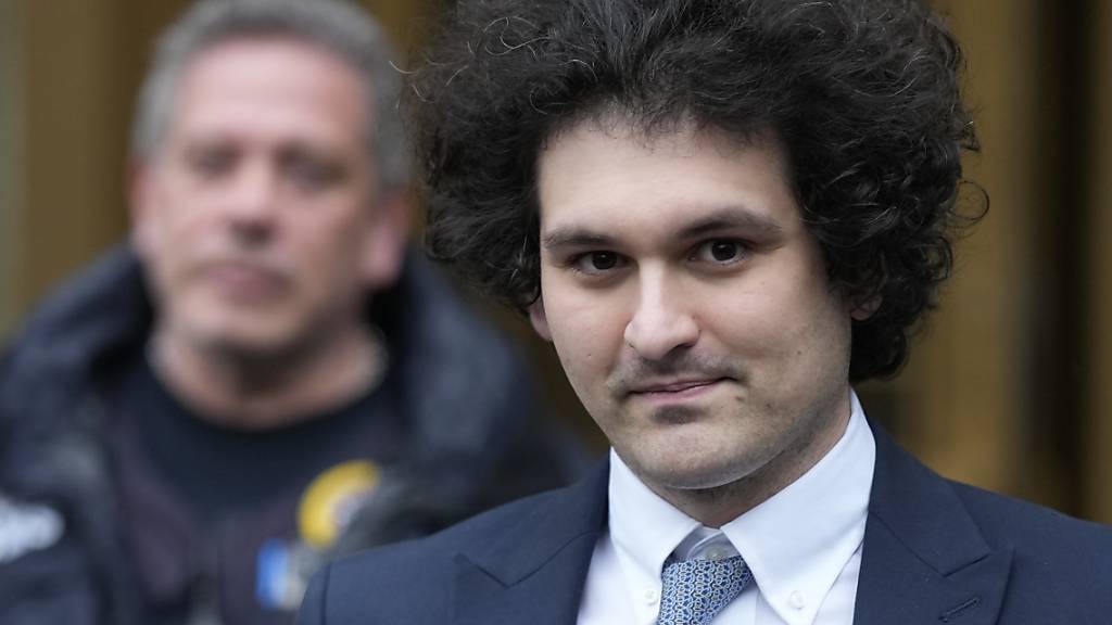 Der Prozess gegen den ehemaligen Krypto-Unternehmer Sam Bankman-Fried hat am Dienstag in New York mit der Auswahl der Geschworenen begonnen. (Archivbild)