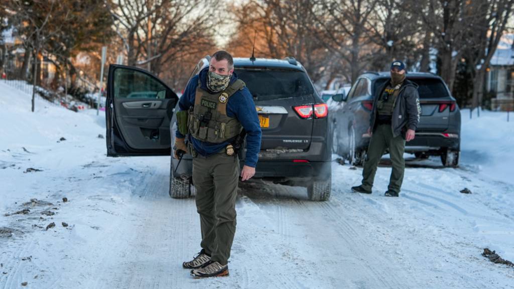 US-Bundesbeamte in Minneapolis bekommen Körperkameras