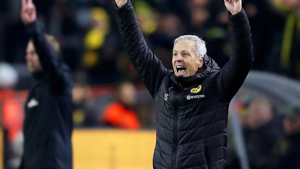 Ein gewohntes Bild: Der Schweizer Dortmund-Trainer Lucien Favre jubelt