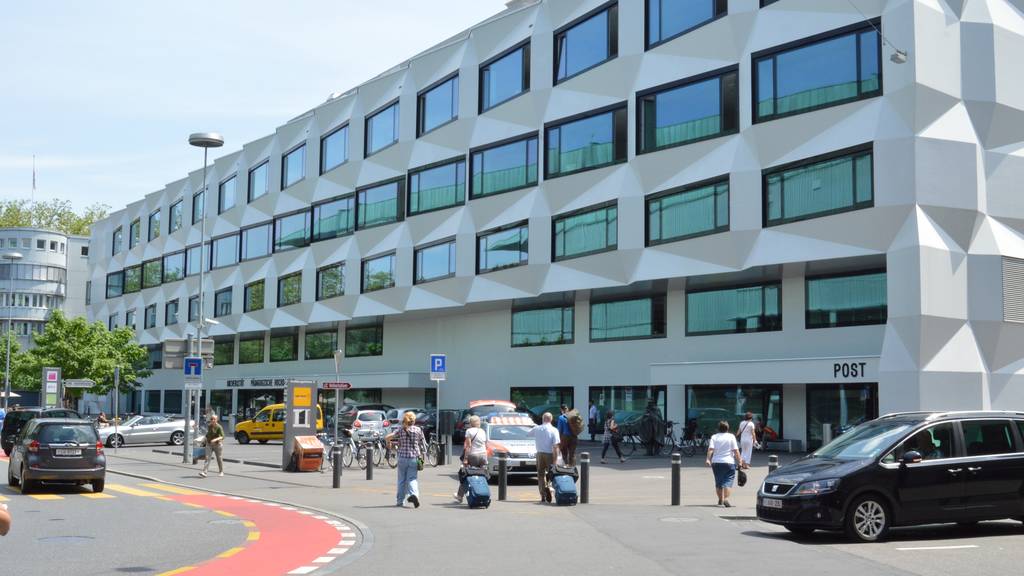 Asbest in WC's der Uni Luzern entdeckt