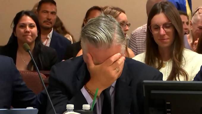 Prozess gegen Baldwin eingestellt - Tränen im Gericht
