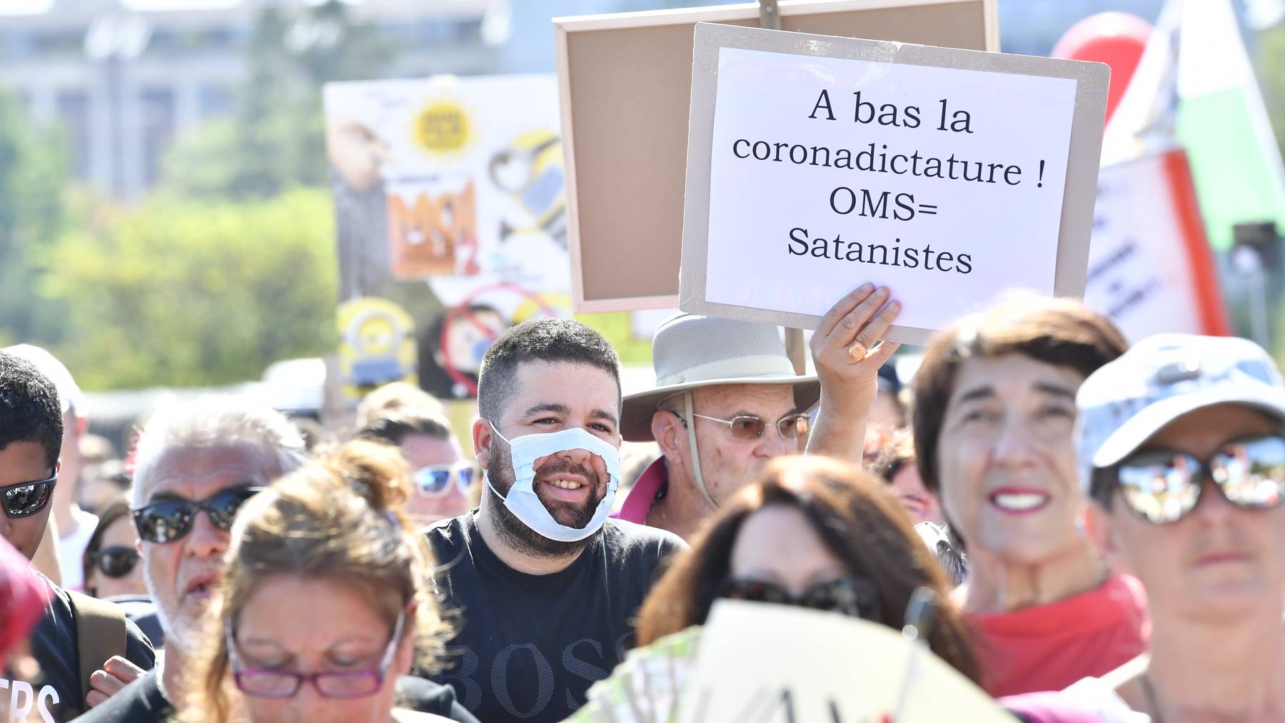 Nach Zürich nun auch in Genf: Hunderte demonstrieren am Samstag gegen die Corona-Schutzmassnahme und namentlich gegen die Maskenpflicht.