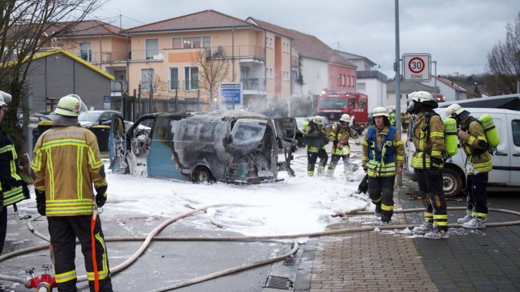 Nach dem brutalen Überfall auf einen Geldtransporter in Saarlouis 2023 ermittelt Frankreichs Justiz gegen 16 Verdächtige. (Archivbild)