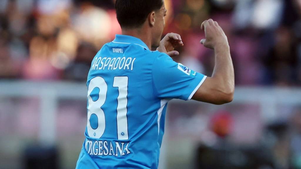 Giacomo Raspadori führt Napoli zum Sieg gegen Lecce