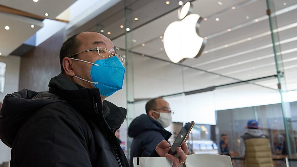 Zahlreiche Geschäfte des Apple-Konzerns haben weltweit ihre Pforten wieder geöffnet, nachdem sie wegen der Coronavirus-Ausbreitung geschlossen worden waren. (Archivbild)