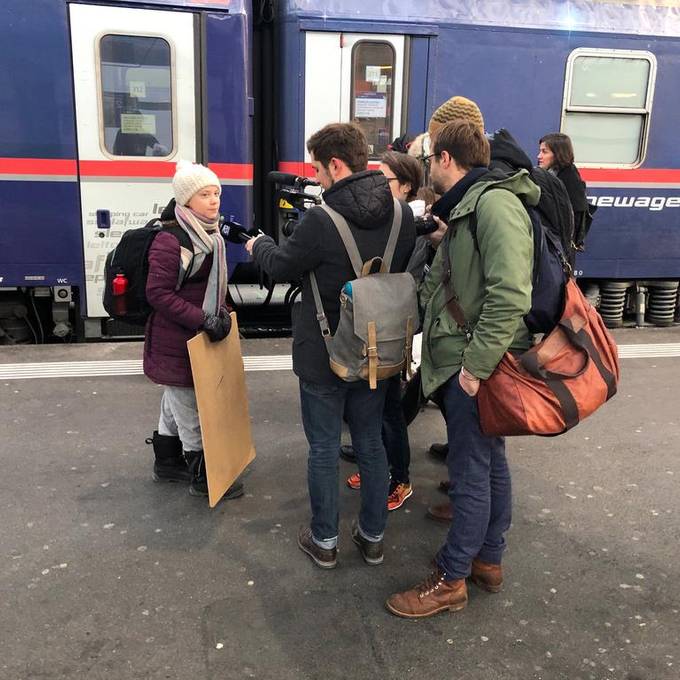 Greta Thunberg reist im Zug nach Davos