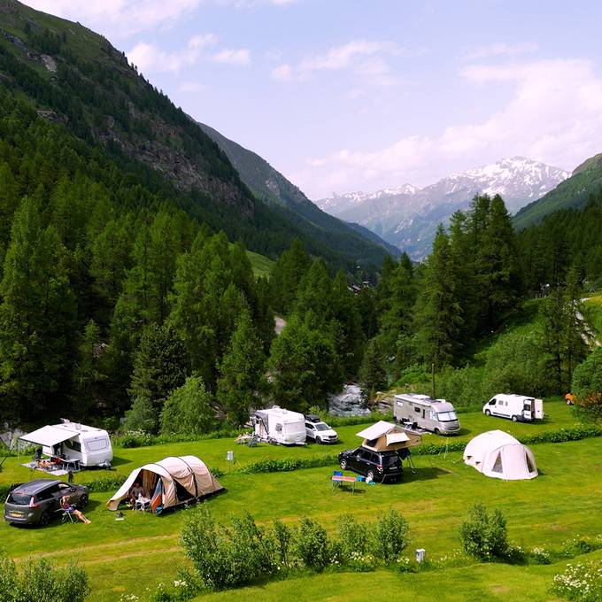 Nahe am Gletscher – Leben auf dem höchsten Campingplatz der Schweiz