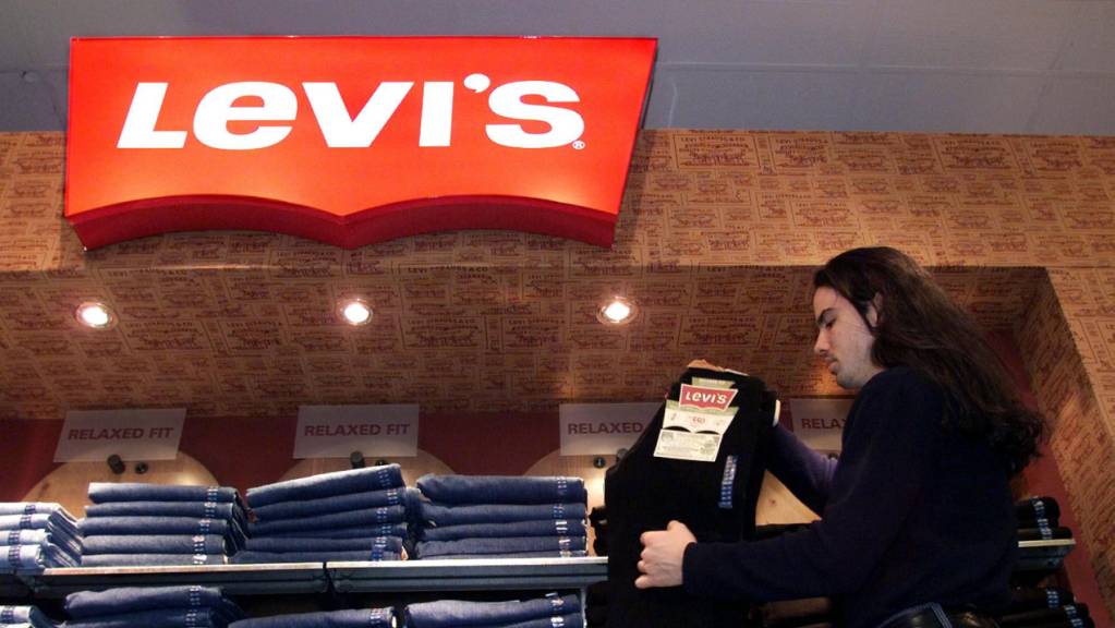 Während der Coronavirus-Pandemie hat die Jeans-Marke Levi Strauss vom Online-Handel profitiert. (Archivbild)