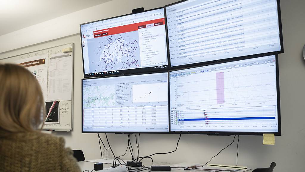 Der Schweizerische Erdbebendienst an der ETH Zürich registriert in der Schweiz und im benachbarten Ausland im Durchschnitt drei bis vier Erdbeben pro Tag. (Archivbild)