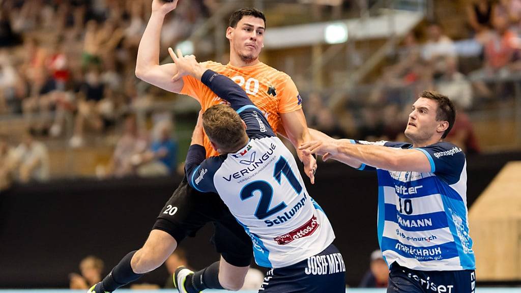 Die Kadetten Schaffhausens (Luka Maros) stehen nach einem nervenaufreibenden Spiel in Serbien in den Achtelfinals der European League