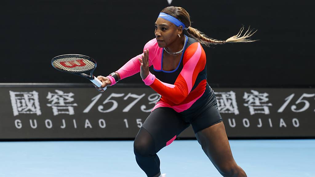 Serena Williams sorgte zum Auftakt am Australian Open nicht nur durch ihre Leistung, sondern auch durch ihre Kleidung für Aufsehen
