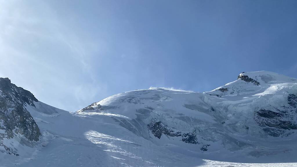 Deutscher Alpinist stürzt in Walliser Alpen in den Tod