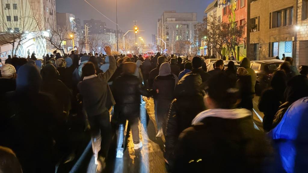 Irans Sicherheitsbehörden gestatten wieder Nutzung von SMS