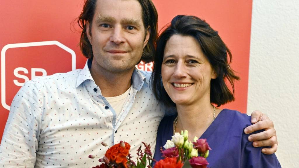 Tobias Langenegger (l.) und Céline Widmer treten zusammen mit den beiden bisherigen SP-Stadtratsmitgliedern Simone Brander und Raphael Golta zu den Wahlen an.