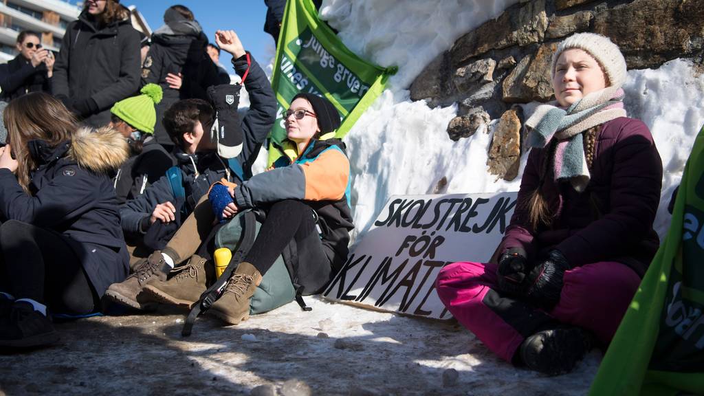 Die schwedische Klima-Aktivistin wird wie letztes Jahr mit dem Zug ans WEF in Davos reisen. (Archivbild)