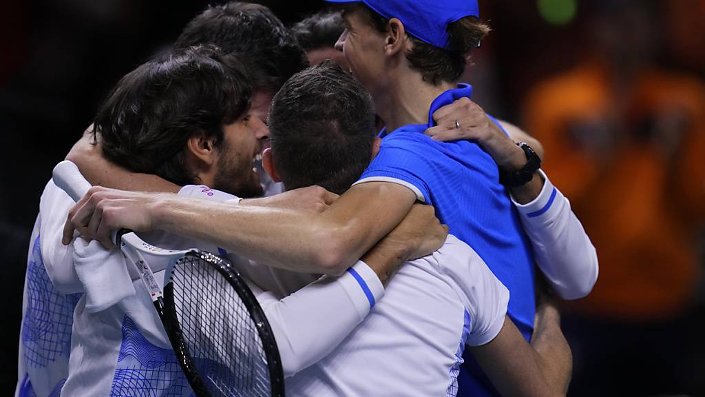 Die Italiener bejubeln den zweiten Davis-Cup-Triumph in Folge