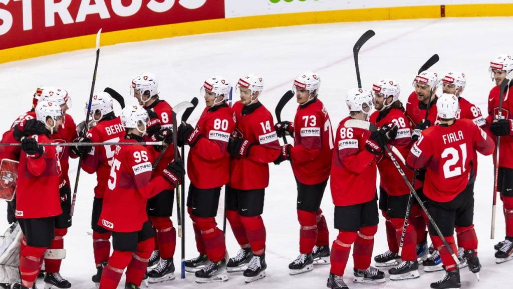 Das Schweizer Nationalteam nach dem gewonnenen WM-Halbfinal gegen Dänemark