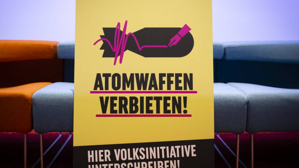 Der Bundesrat ist weiterhin gegen den Schweizer Beitritt zum Atomwaffenverbotsvertrag, wie ihn eine Volksinitiative fordert. (Archivbild)