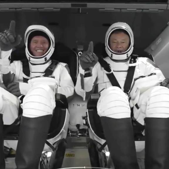 Erste private Mission zur ISS gestartet