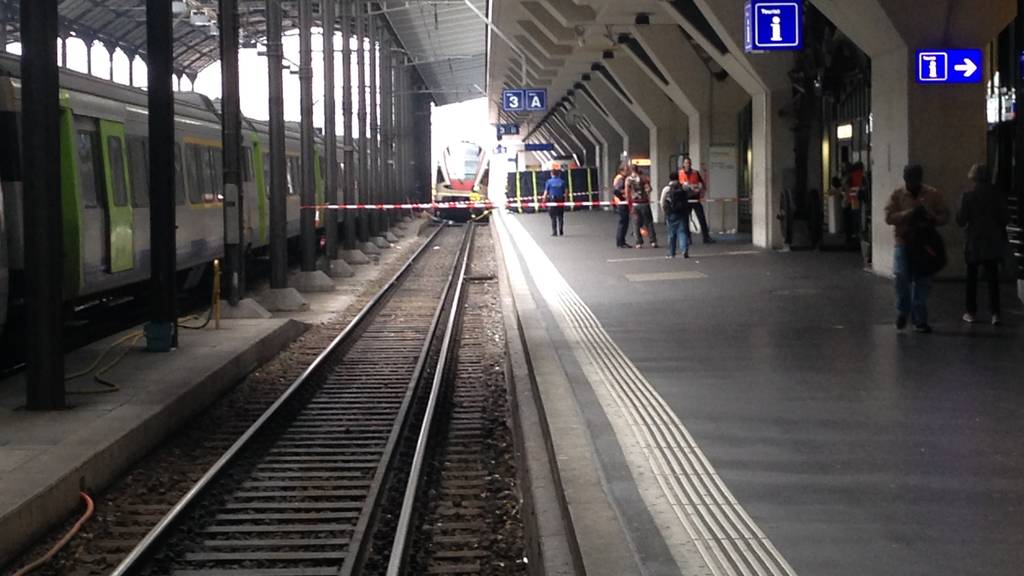 Mann bei Zugunfall in Luzern schwer verletzt