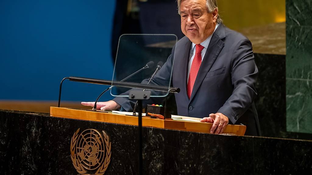 dpatopbilder - Antonio Guterres, Generalsekretär der Vereinten Nationen VN (United Nations, UN), spricht zur Eröffnung der 79. Generaldebatte der UN-Vollversammlung. Foto: Michael Kappeler/dpa