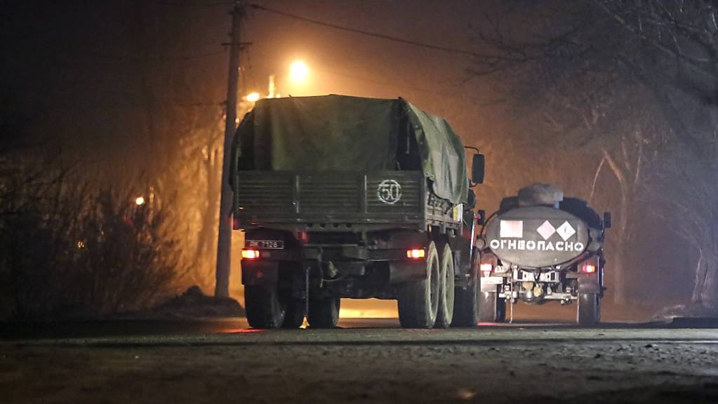 In der Konfliktzone in der Ostukraine stehen sich vom Westen unterstützte Regierungstruppen und prorussische Separatisten gegenüber. Foto: Uncredited/AP/dpa