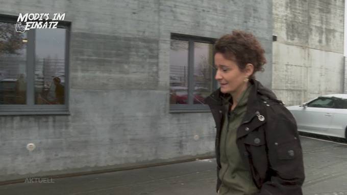 Tele-M1-Moderatorin Anna Steiner geht auf Kehricht-Tour