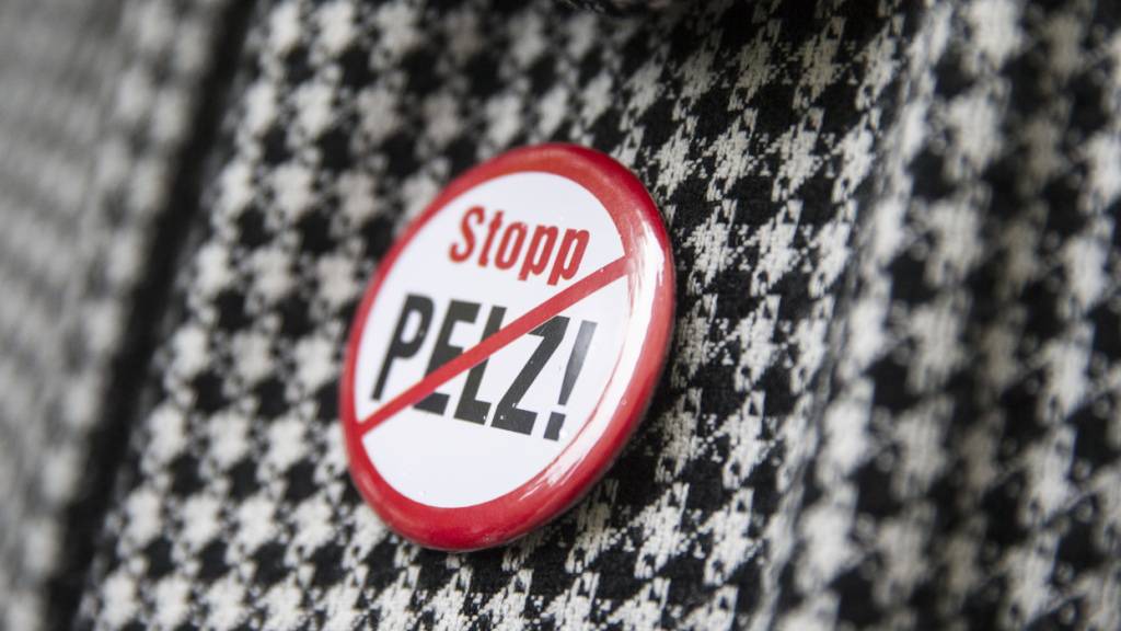 Parlament verschärft Regeln gegen Quäl-Pelze