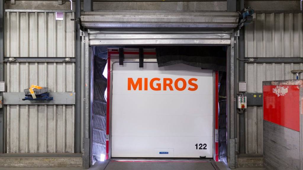 In Ecublens steht ein grosses Lager- und Logistikzentrum der Migros. (Symbolbild)