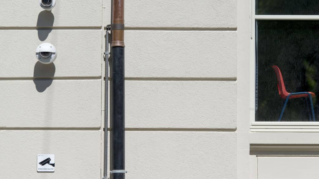 Der Kanton Zürich will seine Gebäude überwachen können. Er darf aber nicht so weit gehen, wie er wollte. (Symbolbild)