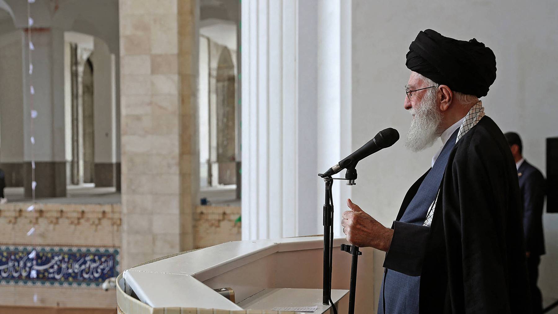 Irans Staatsoberhaupt Ajatollah Ali Chamenei hat am Samstag seine Drohungen gegen den jüdischen Staat bekräftigt. 