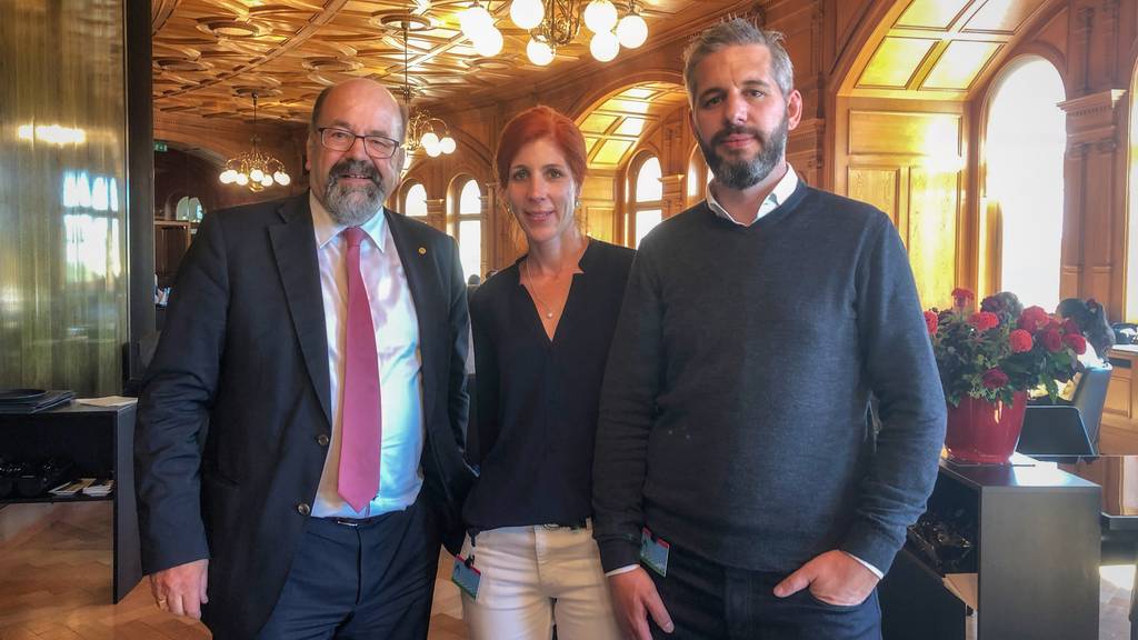 Zuger Ständerat Joachim Eder lädt 10x10 Gewinner ins Bundeshaus ein