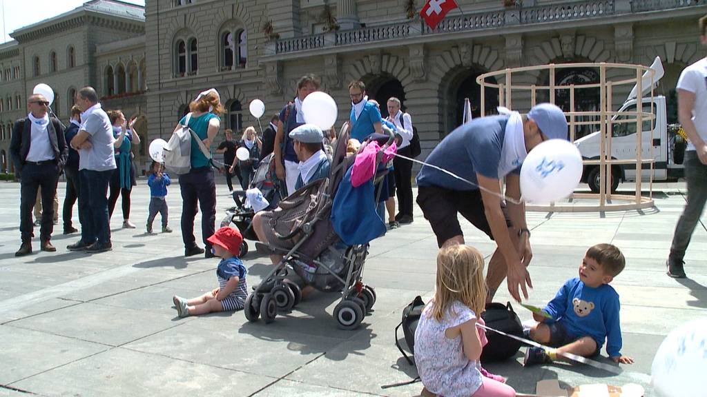 Ständerat stimmt zwei Wochen Vaterschafts-Urlaub zu