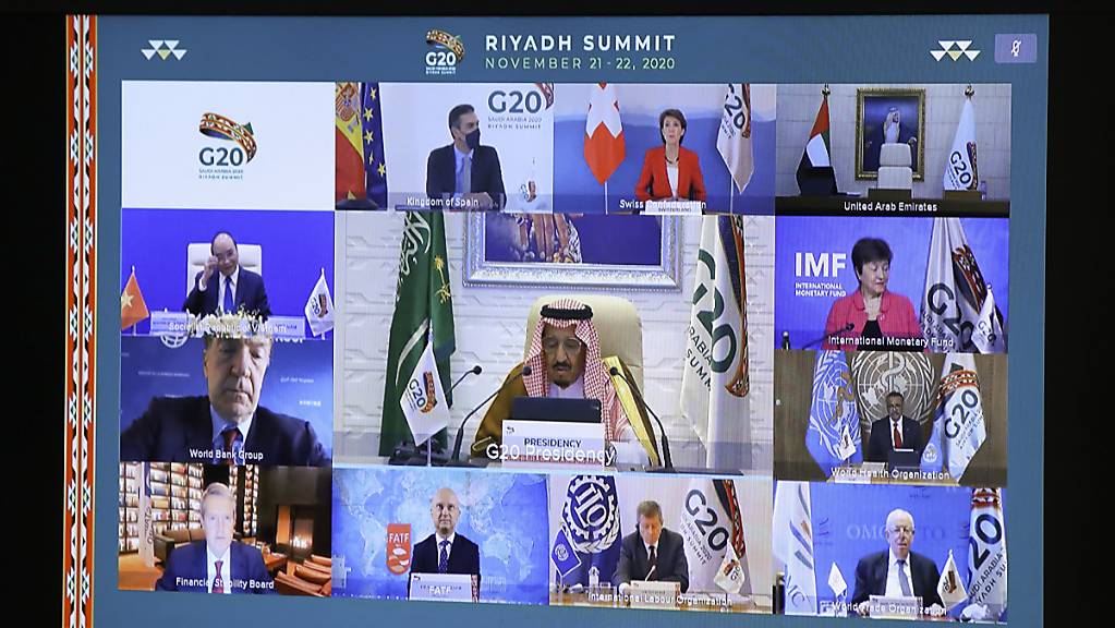 Charles Michel, Präsident des Europäischen Rats (unten), nimmt am virtuellen G20-Gipfel unter Vorsitz Saudi-Arabiens teil.