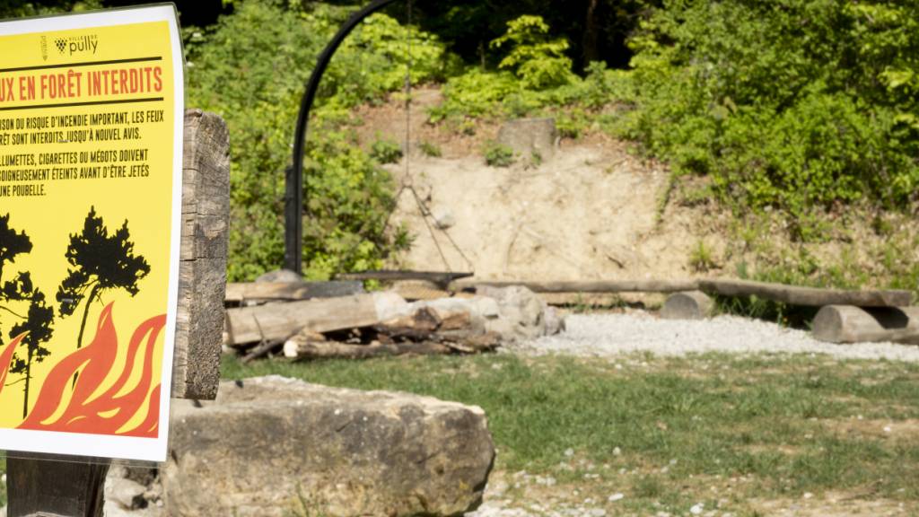 Waldbrandgefahr im Kanton Glarus steigt - grosse Vorsicht vonnöten