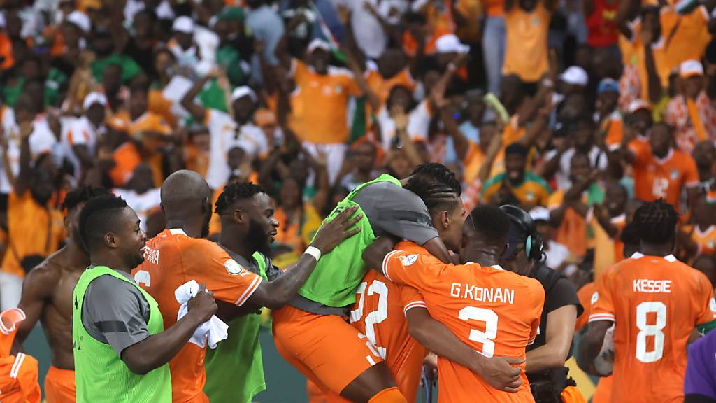Die Spieler der Elfenbeinküste machen das Afrika-Cup-Märchen am Heimturnier perfekt