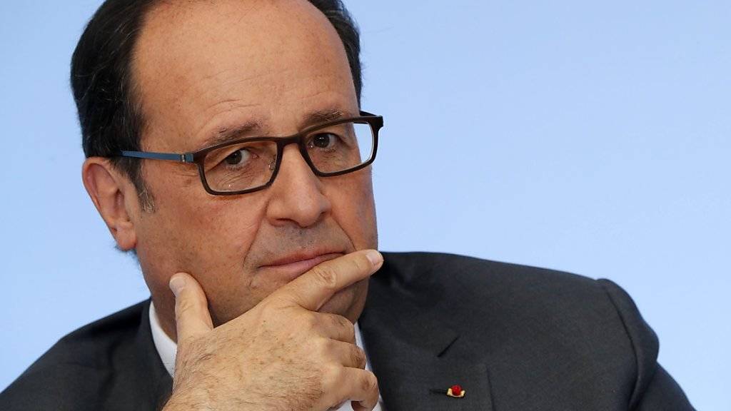 Hollande steht immer mehr alleine da: Oberste Vertreter von Gerichten und der Staatsanwaltschaft fühlten sich brüskiert von Aussagen des Präsidenten.