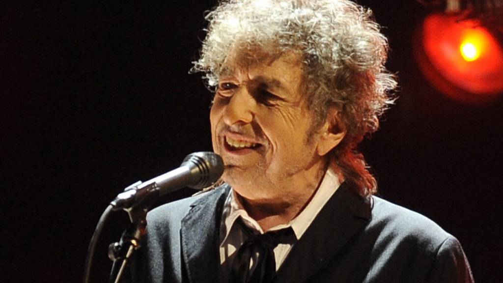 Aktuell lässt er sich kaum mehr fotografieren: Bob Dylan 2012 bei einem Auftritt in Los Angeles. (Archivbild)