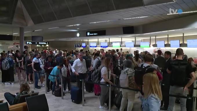 Flugchaos: Skyguide-Panne führt zu Stillstand am Schweizer Himmel