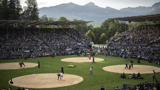 Los gehts in Appenzell: Das Anschwingen läuft