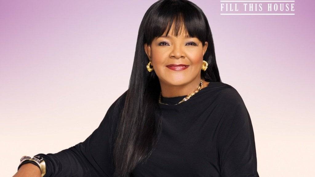 Nach elf Grammys erhält die 77-jährige Shirley Caesar - hier auf dem Cover ihres neuesten Albums - nun auch einen Stern auf dem Walk of Fame.