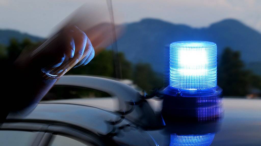 Beim Unfall auf der Autobahn A14 bei Bludenz starb eine Person.