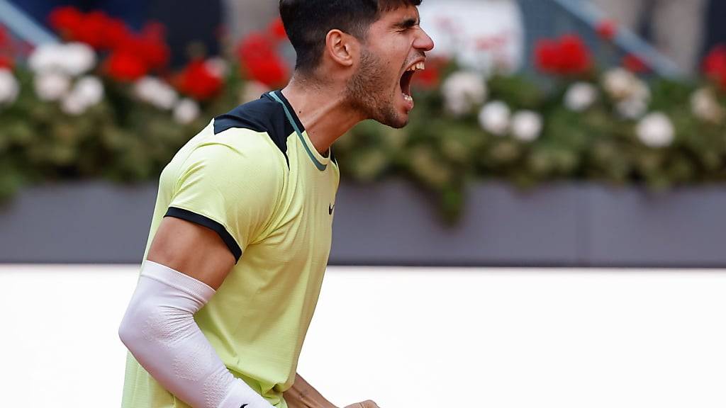 Alcaraz nach Krimi gegen Struff im Viertelfinal