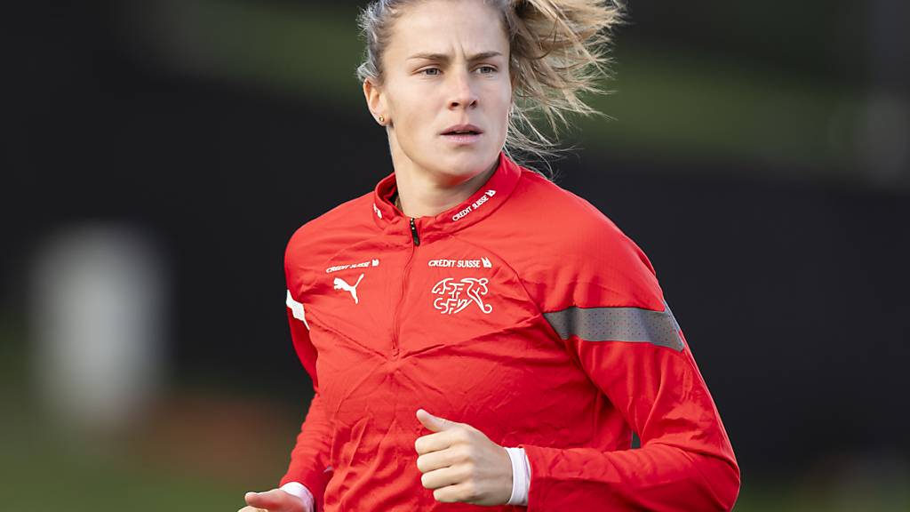 Ana-Maria Crnogorcevic ist Schweizer Rekordnationalspielerin und -torschützin