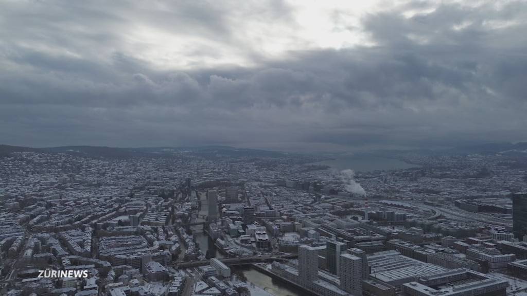 Schneeteppich über Zürich
