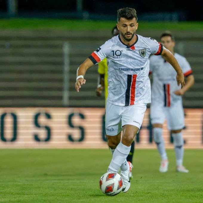 Valon Fazliu verlängert Vertrag beim FC Aarau bis 2026